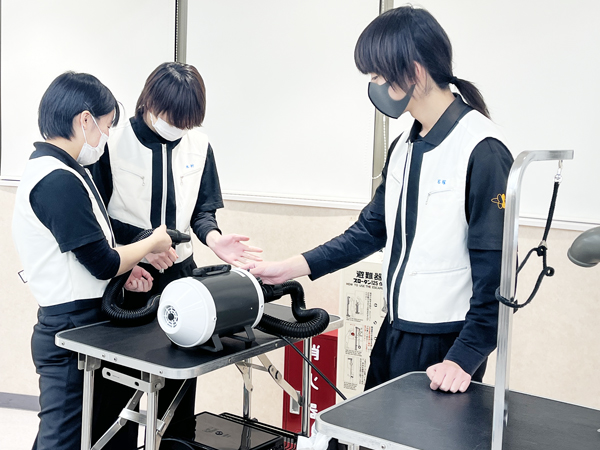 応用のトリミング機器☆